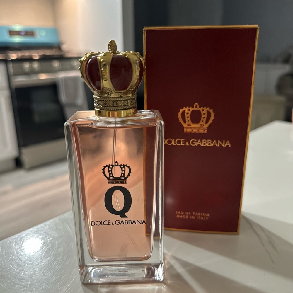 Dolce & Gabbana Q Perfume with Red and Gold Crown